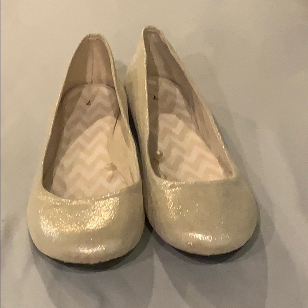 Gold slip on flats